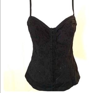 Guess clasp closure top